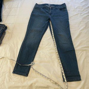 OLD NAVY Super Skinny Mid Rise 14
